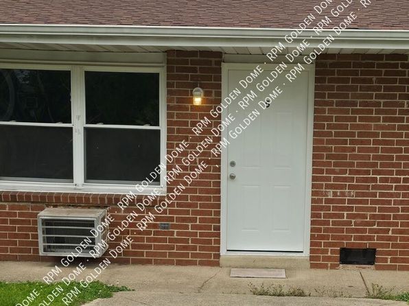 305 E John St #5