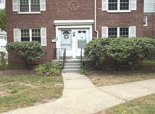 99 Kohanza St #99, Danbury, CT 06811