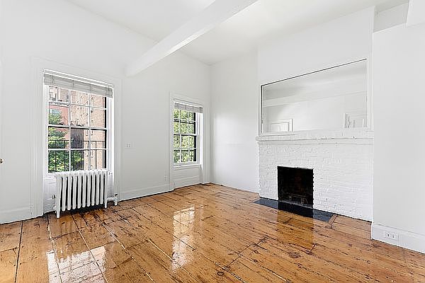 1st image of 38 Barrow St APT 4R