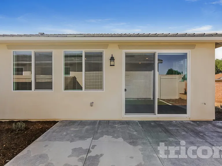 1704 Taylor Ave — Photo 12
