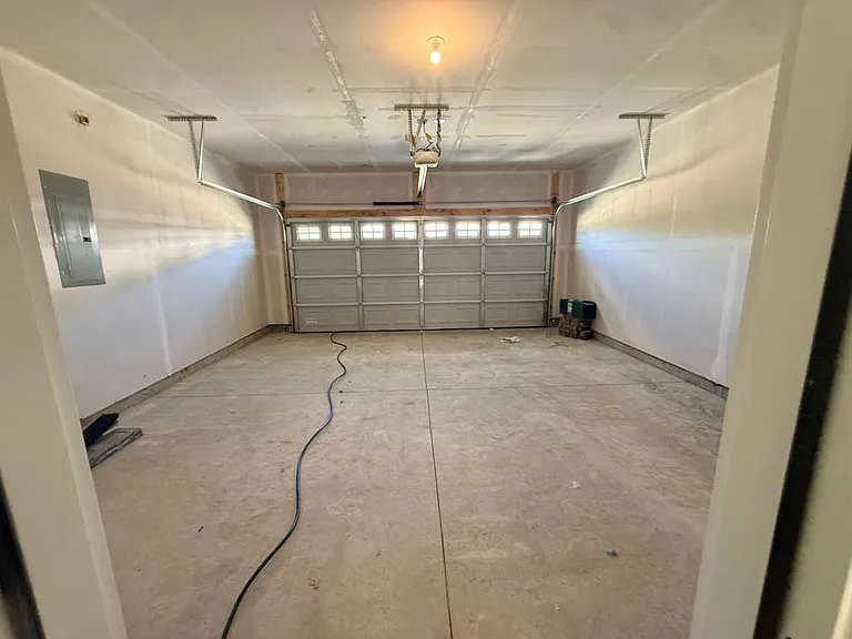 7231 Grandway Dr — Photo 26