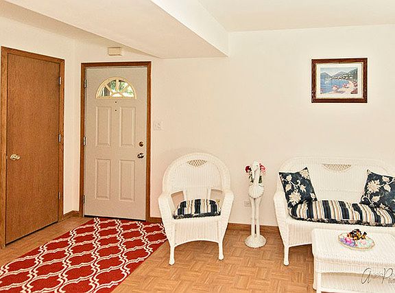3rd image of 34 Lakewood Ave