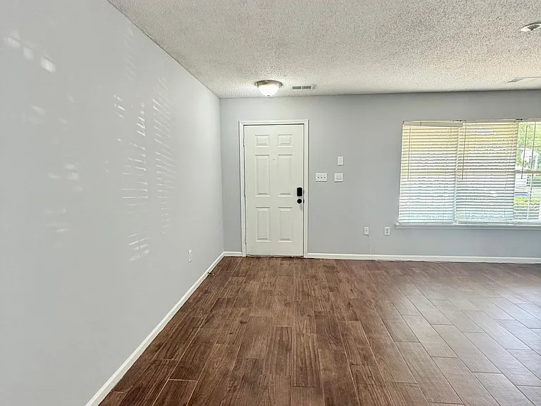 12223 Paperbark Cir — Photo 4