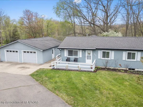 609 W Dexter Trl, Mason, MI 48854