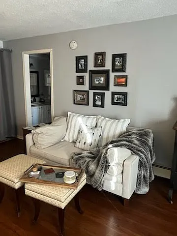 1006 Westbrooke Way #1 — Photo 3