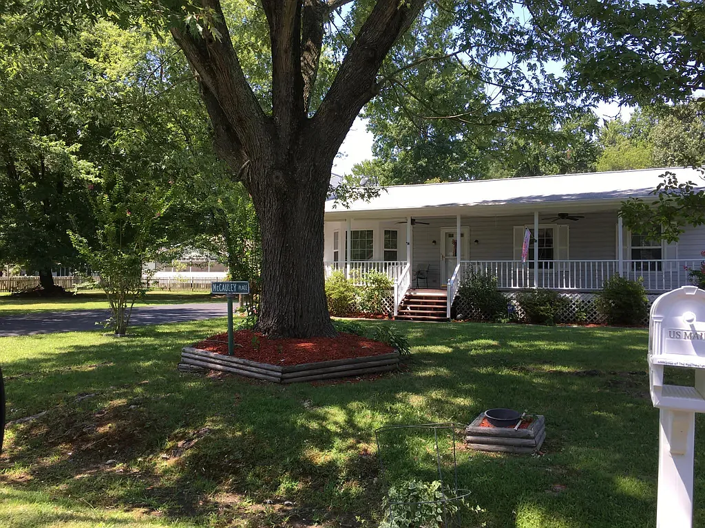 3 bed, 1700 sqft, $2,375 — Photo 2