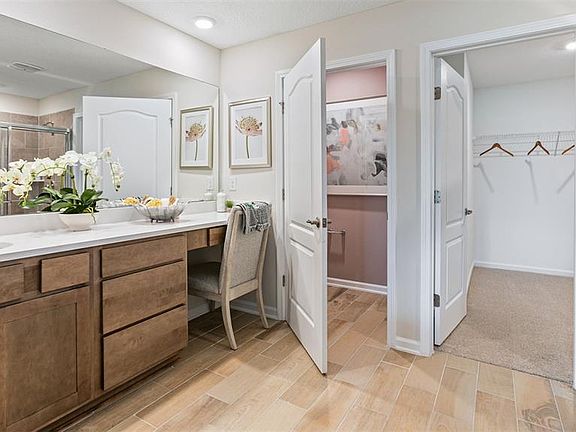 7th image of this home