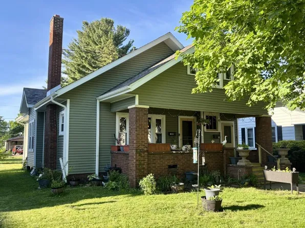 810 HENRIETTA STREET, Wausau, WI 54403