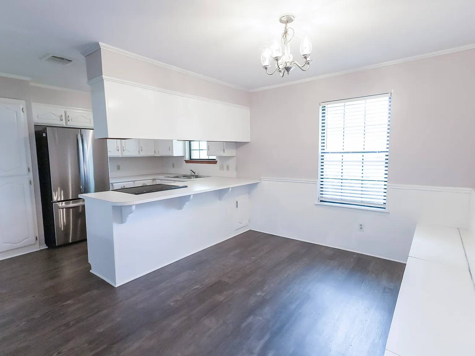 3 bed, 1640 sqft, $1,850 — Photo 4
