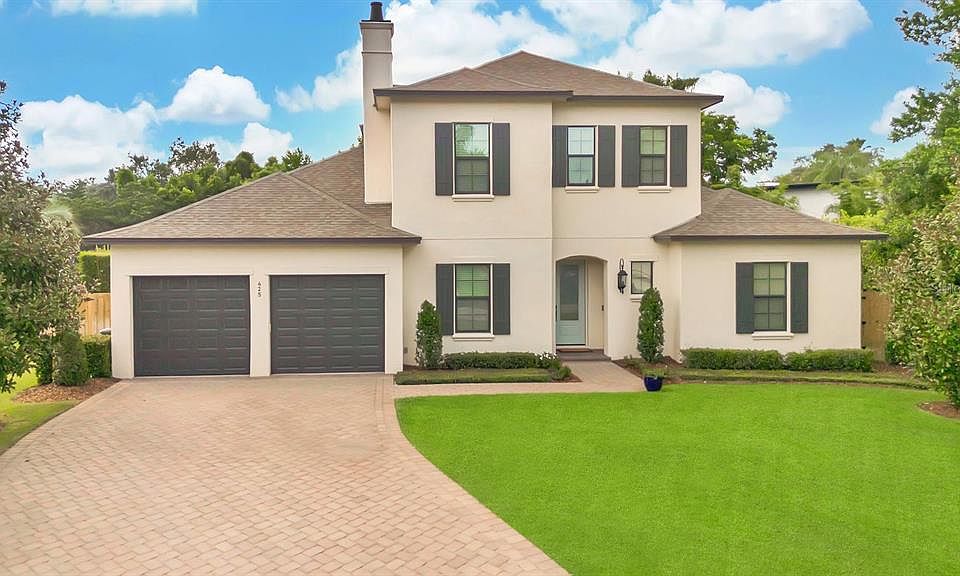 1st image of 425 SELKIRK DRIVE