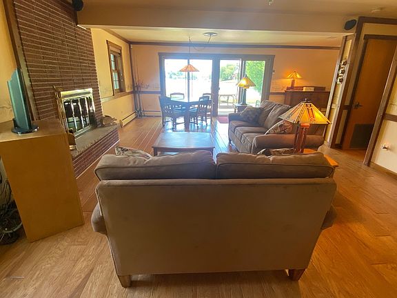 4th image of 2812 S Briarwood Dr E