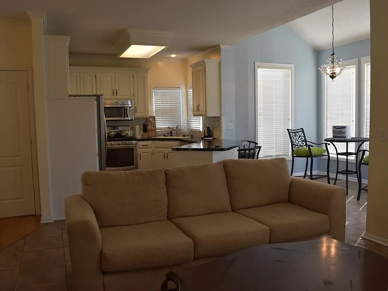 14306 S Summit Ct — Photo 40