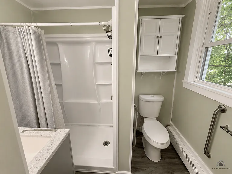 41 Bay St — Photo 16