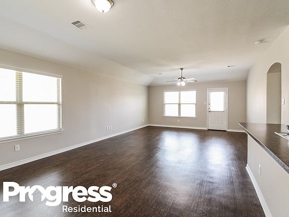 5th image of 2627 Seabold Dr