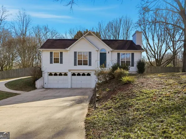 2165 Chadwick Dr, Cumming, GA 30028