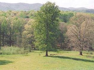 85 Little Wheeler Rd, Sautee Nacoochee, GA 30571