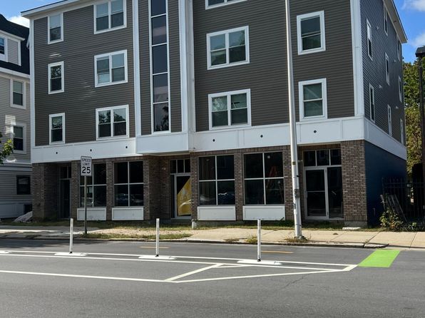 837 Broad St UNIT 2D