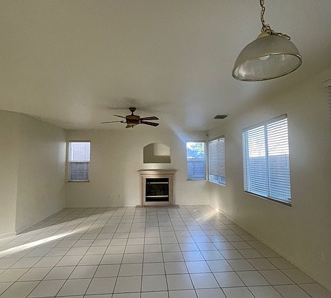 4th image of 10822 Arrowood Dr