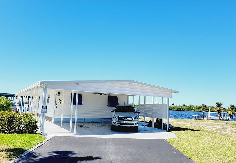 1st image of 313 Shoreland Dr