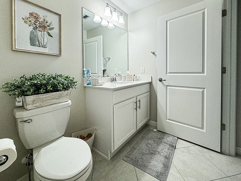 6034 National Blvd #535 — Photo 37