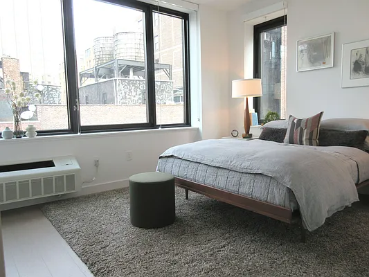 Rented by The Marketing Directors (Arias) | media 32