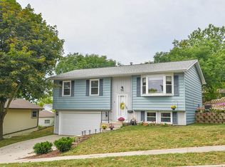 922 Howard St, Waukesha, WI 53188