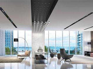 4 SE 2nd Ave #8, Miami, FL 33131