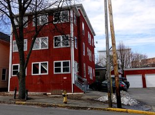 24 Hill St, Biddeford, ME 04005