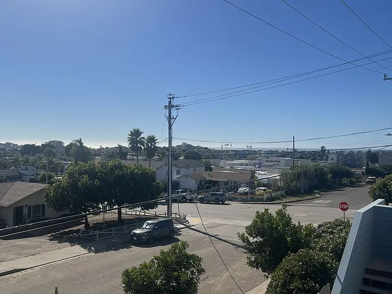 1625 Ramona Ave — Photo 11