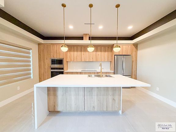 3rd image of 4501 Juniper Dr #A