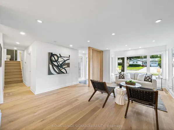 247 Kathryn Cres, Newmarket, ON L3Y 1L9