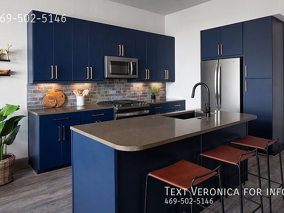 3rd image of 1251 Sawyer St #246519-1081