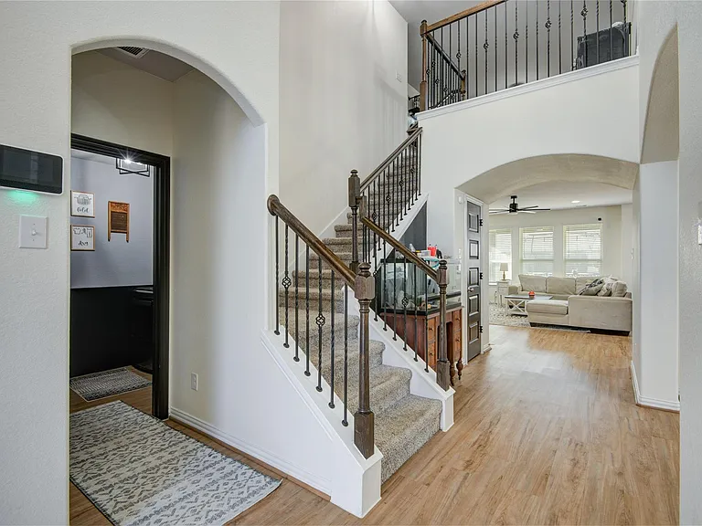 5312 Latigo Ct — Photo 3