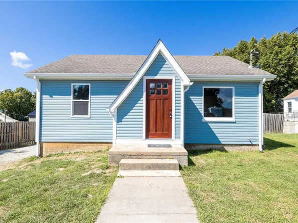 708 High St, Fredericktown, MO 63645