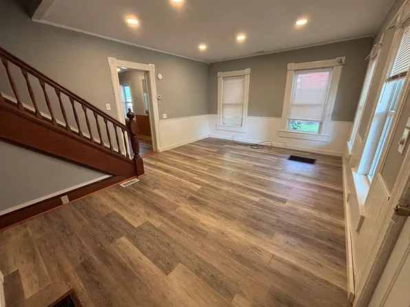 17 Washington St APT A, Potsdam, NY 13676