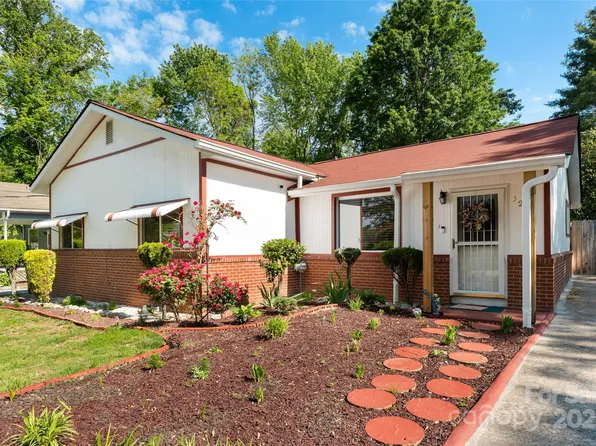 320 Hillview Blvd, Hendersonville, NC 28792