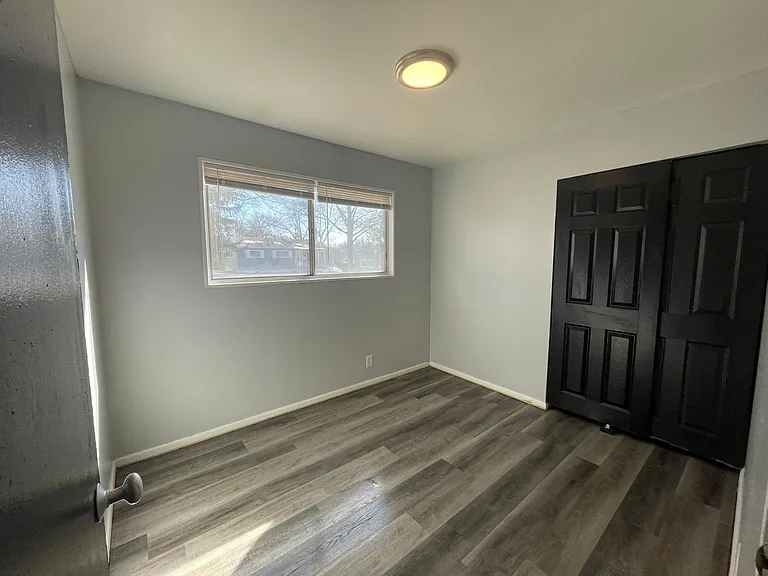 3421 Elmhurst Dr — Photo 4