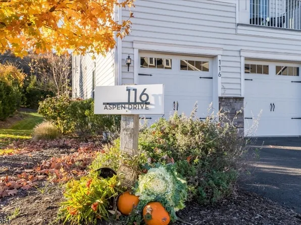 116 Aspen Dr, Cedar Grove Twp., NJ 07009