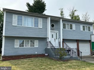 387 Regina Ave, Hamilton, NJ 08619
