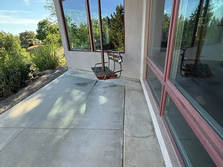 509 W Groveview Ln — Photo 4