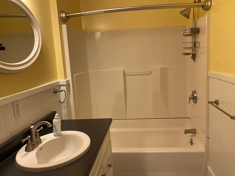 325 Spring St #2 — Photo 21