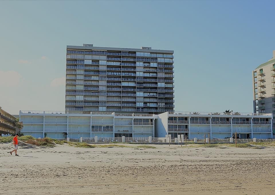 1st image of 708 Padre Blvd #109