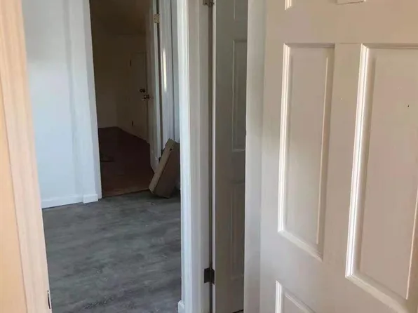 74 West 7th Street image 2 of 20