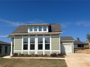 613 Shropshire Dr, Auburn, AL 36832