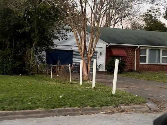 4th image of 1368 Harriot St