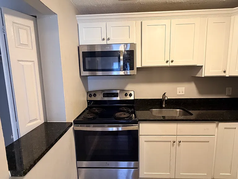 118 Weybosset St #B6 — Photo 4