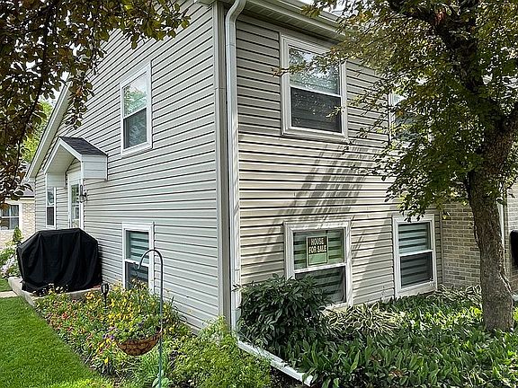 2nd image of 2009 N Ginger Creek Dr #35A