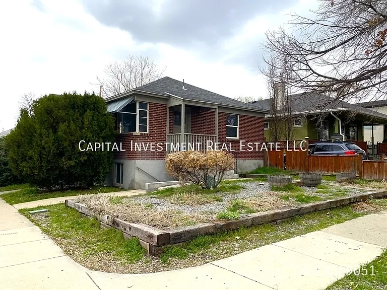 1813 S 800 E #1813 — Photo 12