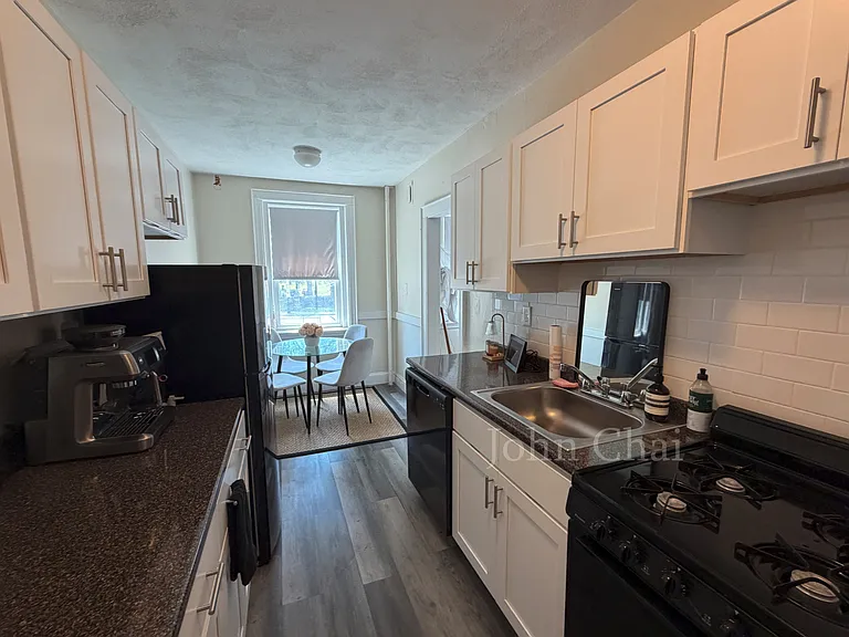 2051 Commonwealth Ave #2 — Photo 14