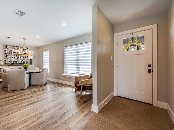 4th image of 715 Stonecrest Rd